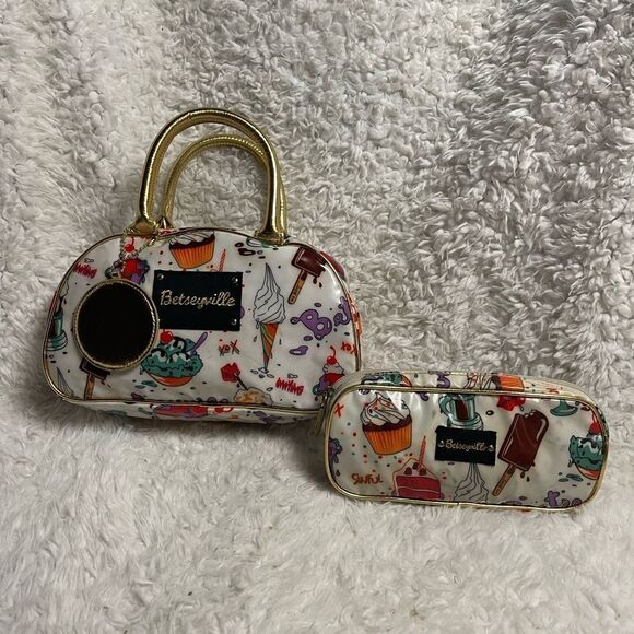 Betsey Johnson vinyl white satchel multi color ice cream print bonus  wallet - Picture 1 of 14